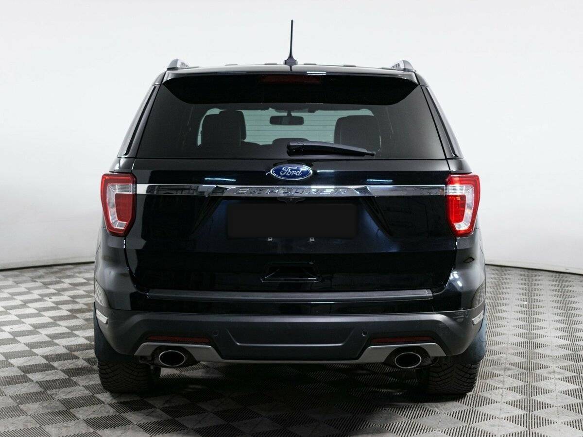 Ford Explorer, 2019 Фото №6