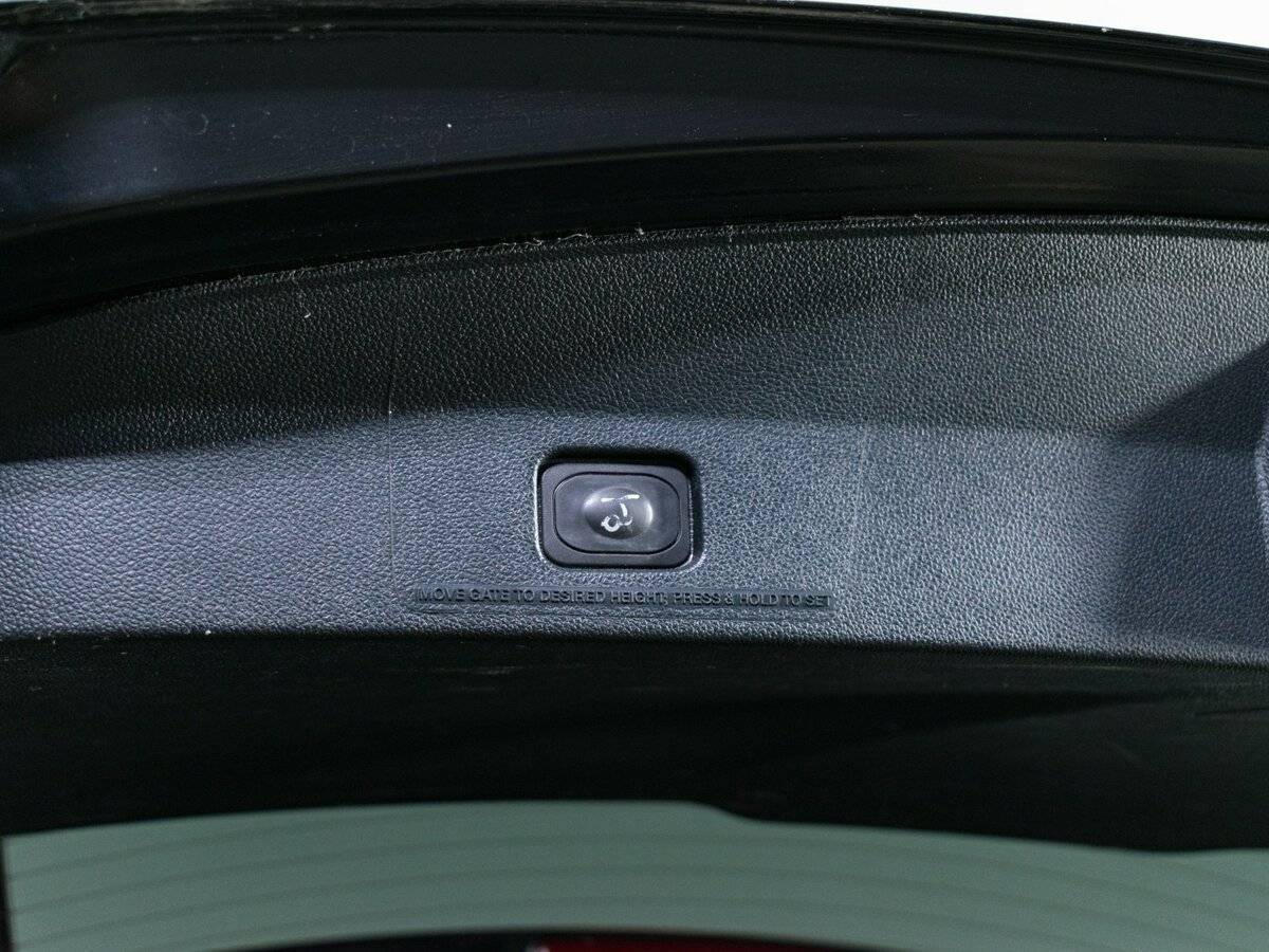 Ford Explorer, 2019 Фото №10