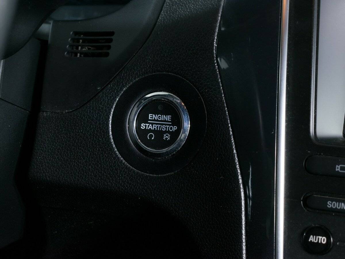 Ford Explorer, 2019 Фото №17