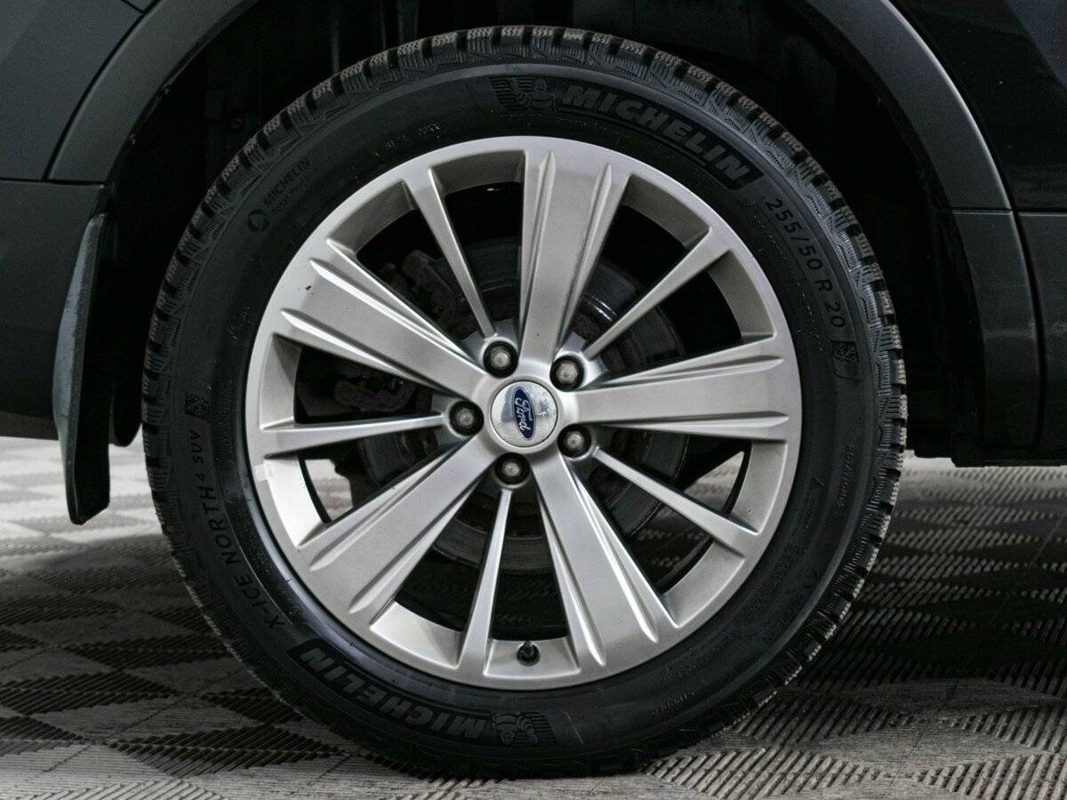 Ford Explorer, 2019 Фото №22