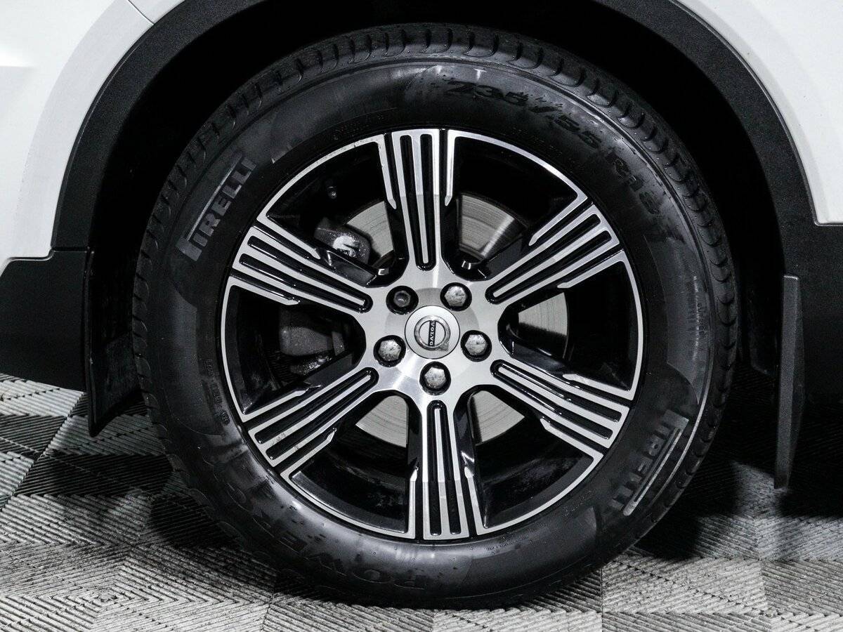 Volvo XC40, 2020 Фото №15