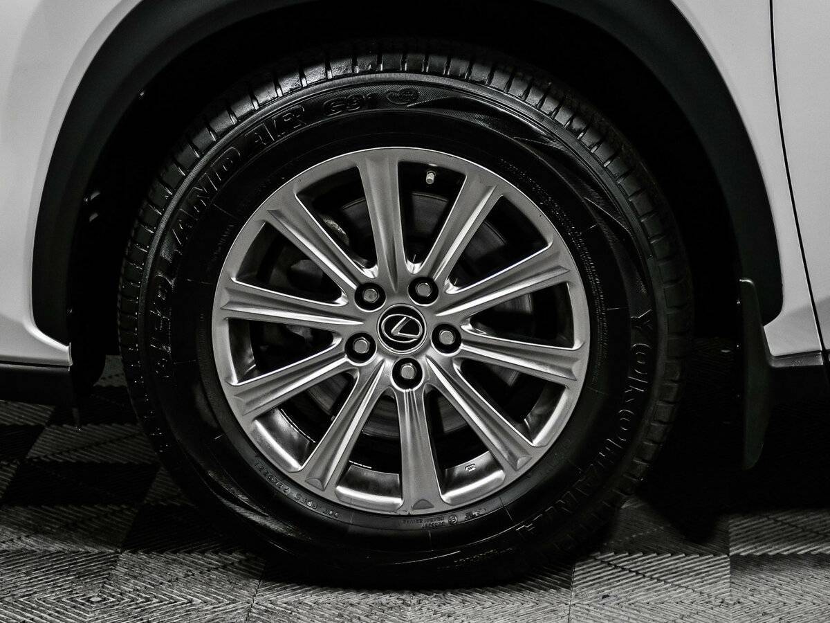 Lexus NX 200, 2021 Фото №16