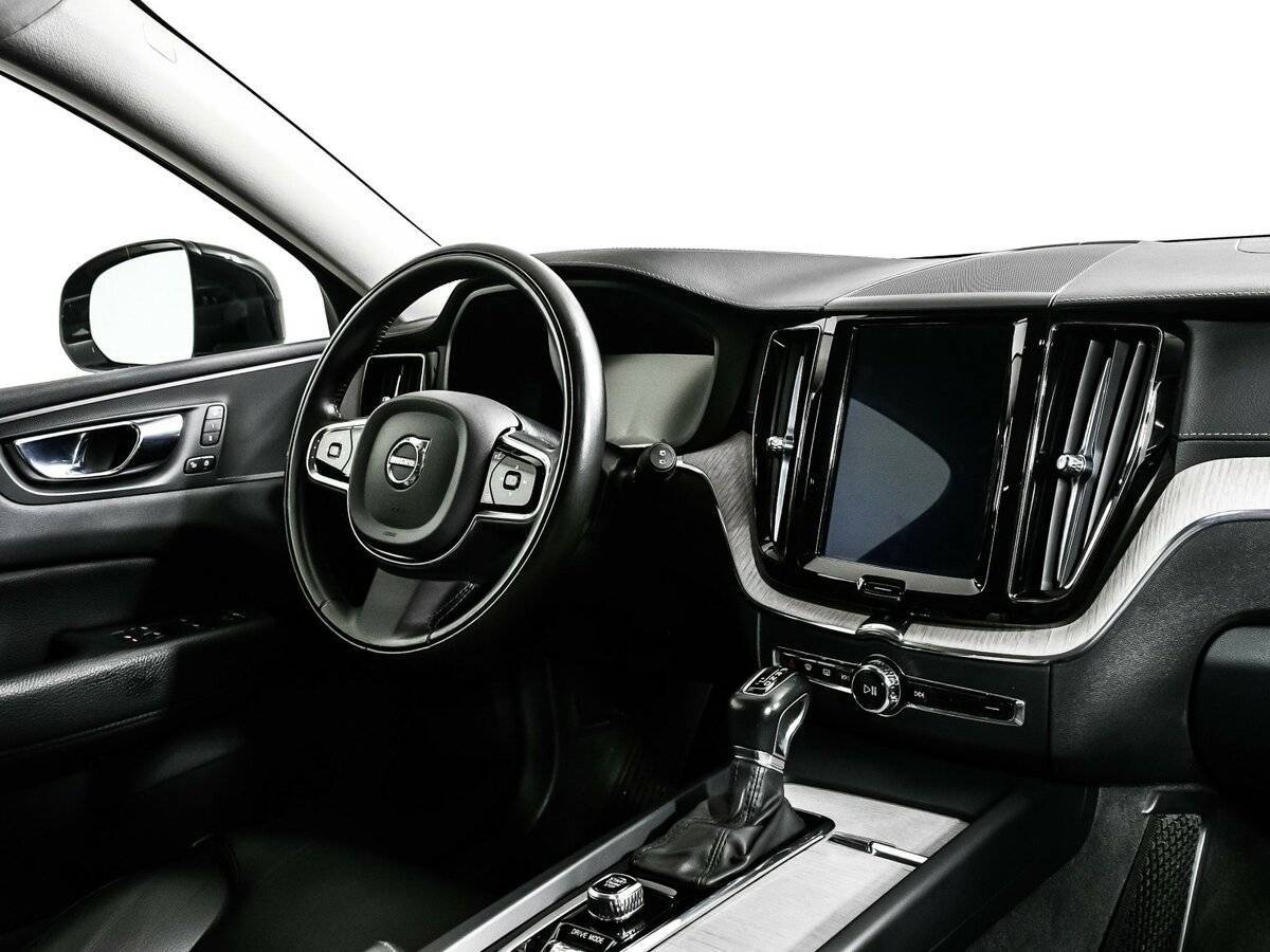 Volvo XC60, 2019 Фото №9