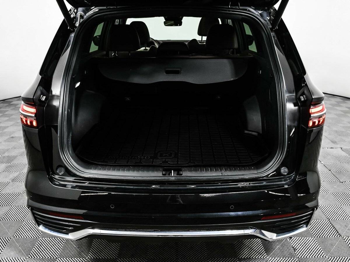 Geely Monjaro, 2023 Фото №17