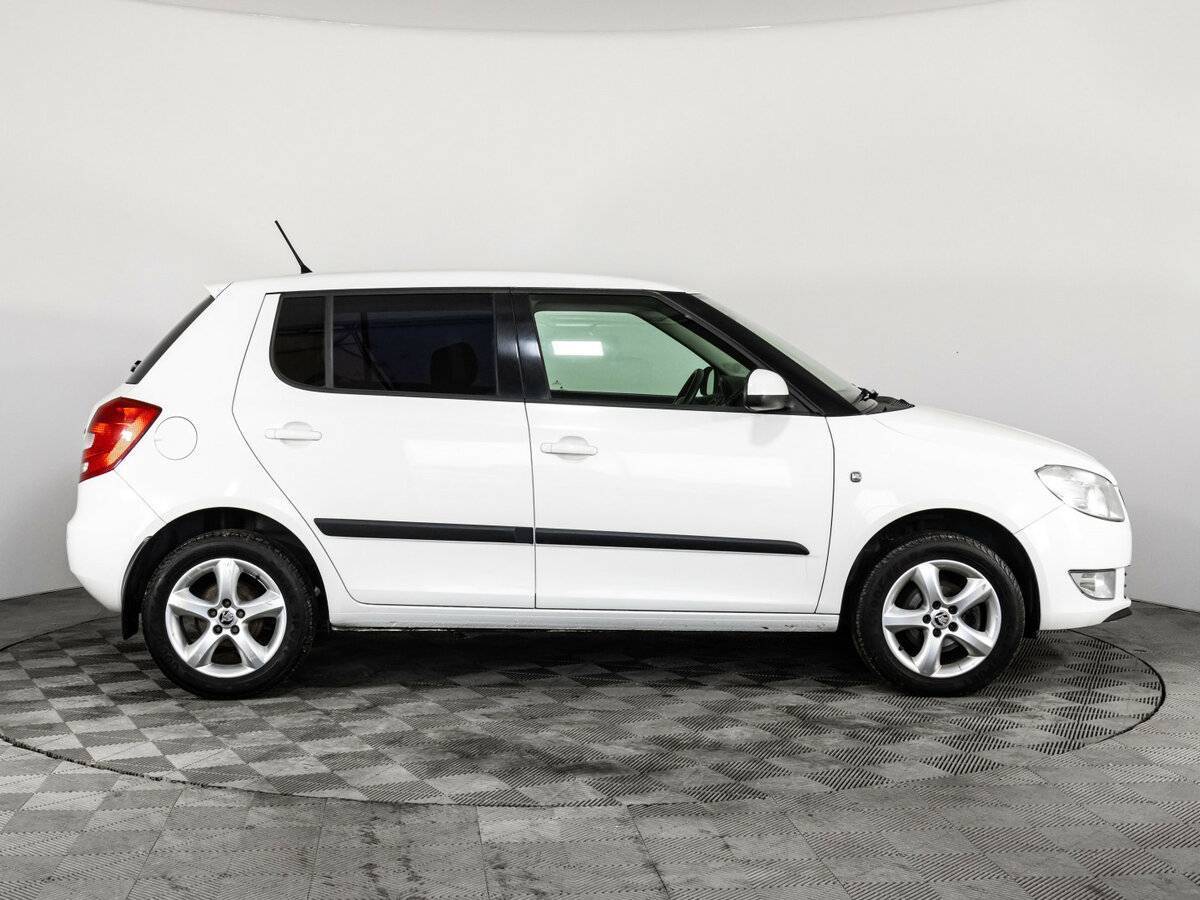 Skoda Fabia, 2013 - 102 111 км. | Фото №4