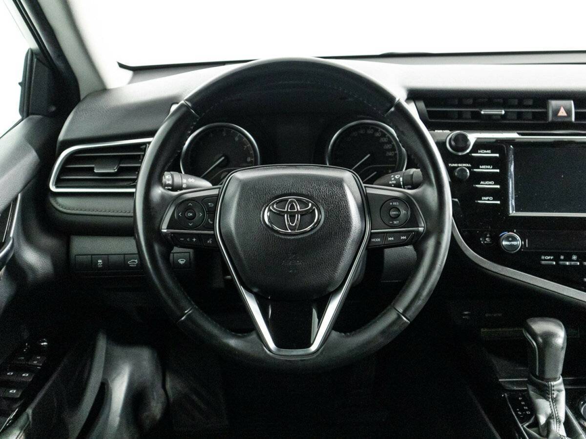 Toyota Camry, 2020 Фото №19