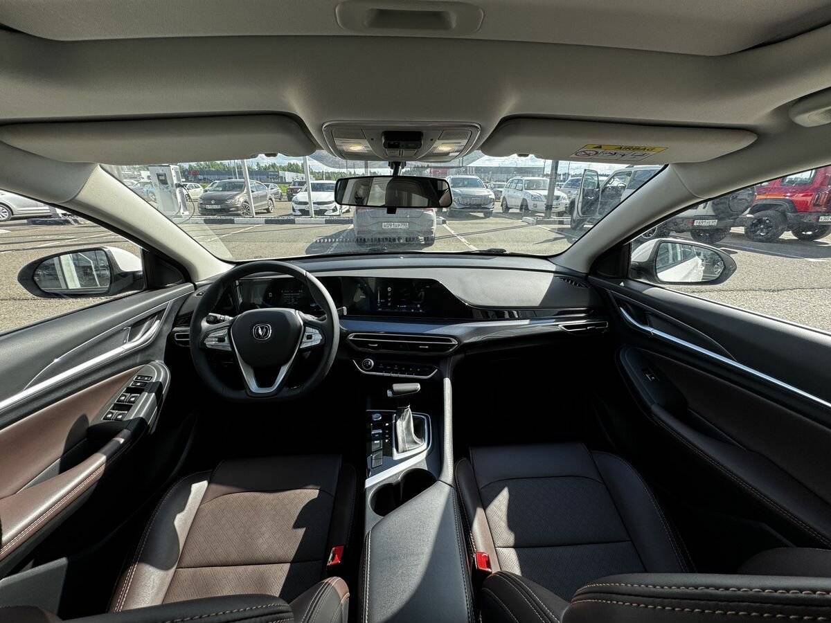 Changan Eado Plus, 2023 Фото №16