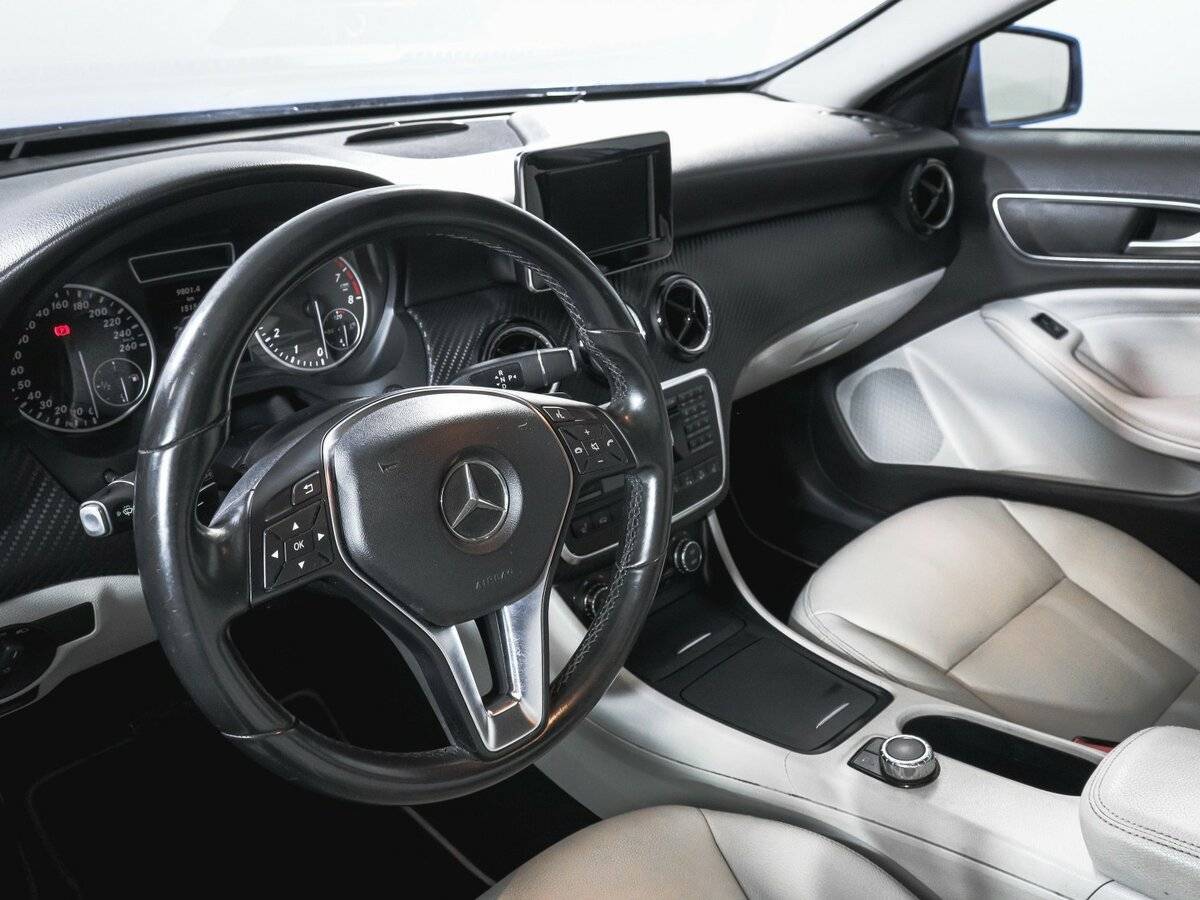 Mercedes-Benz GLA 250, 2015 Фото №11