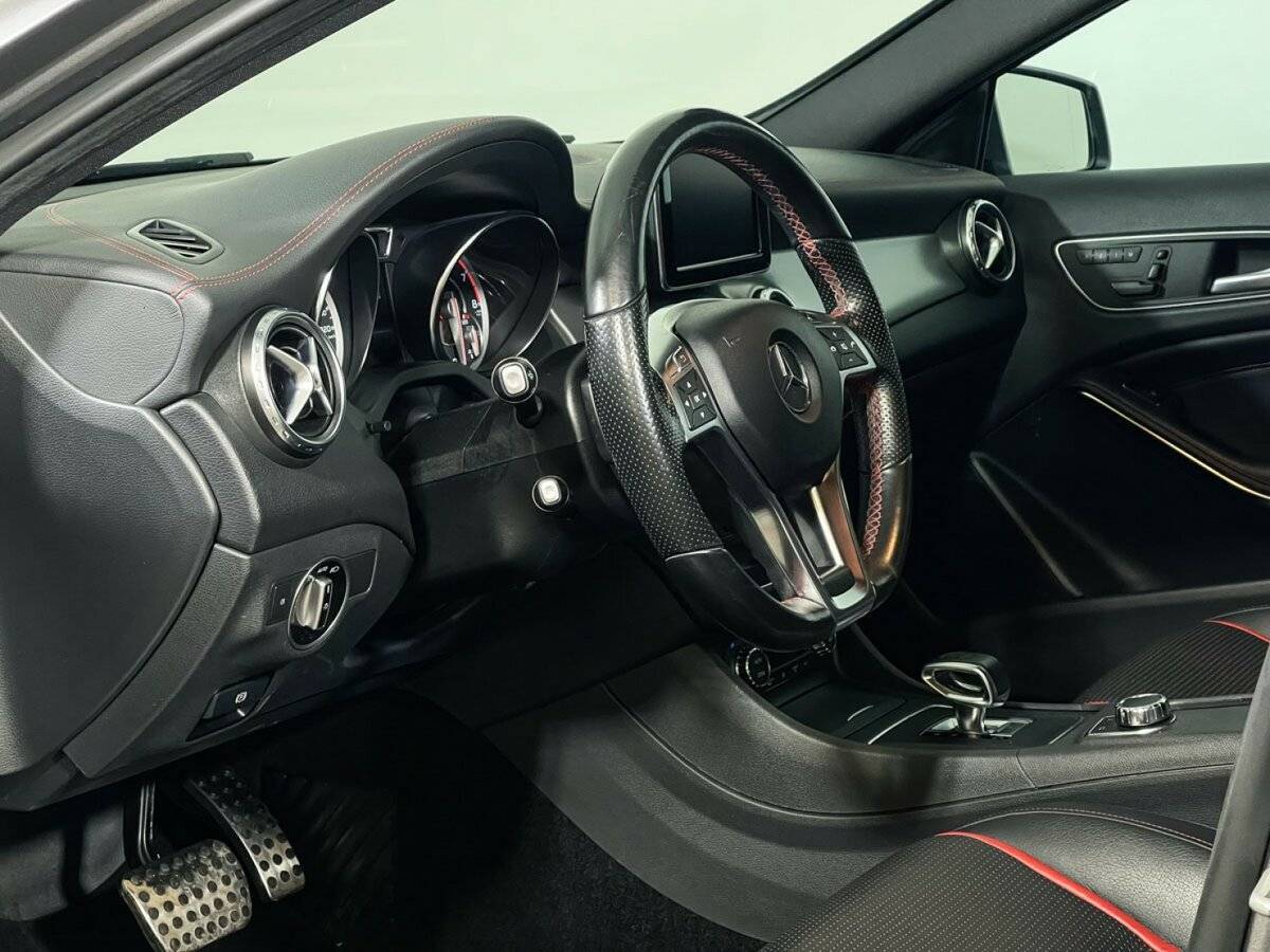 Mercedes-Benz GLA AMG 45 AMG, 2014 Фото №12