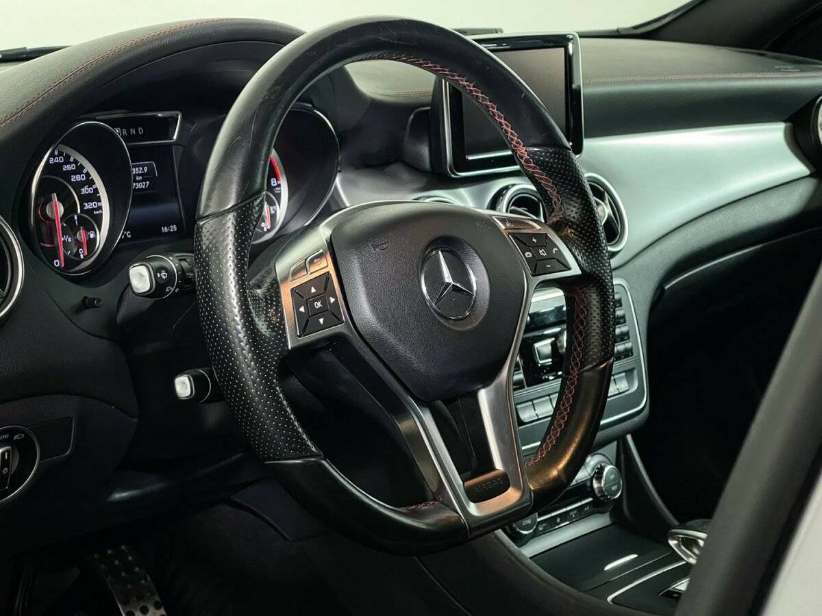 Mercedes-Benz GLA AMG 45 AMG, 2014 Фото №18