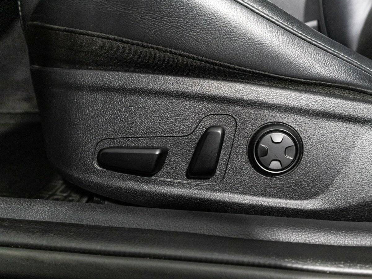 Kia Stinger, 2019 Фото №16