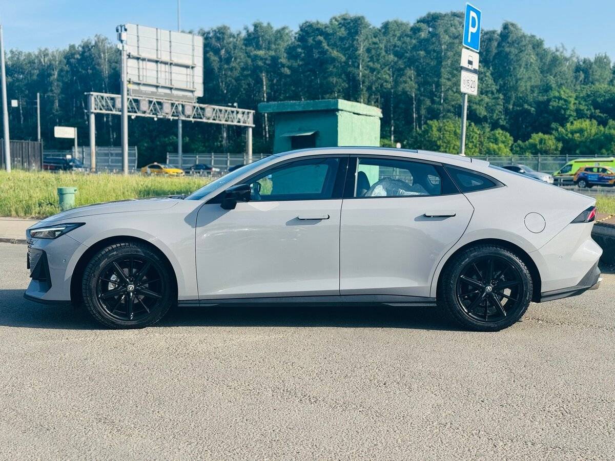 Changan UNI-V, 2023 - 8 700 км. | Фото №7