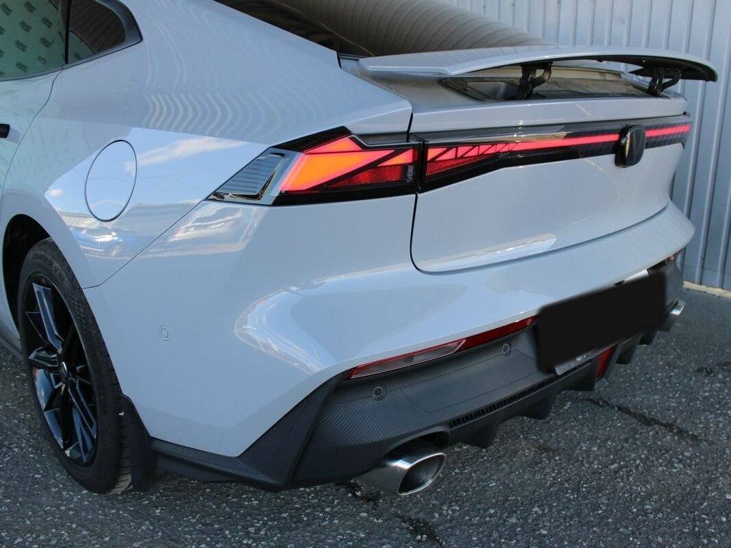 Changan UNI-V, 2023 Фото №9