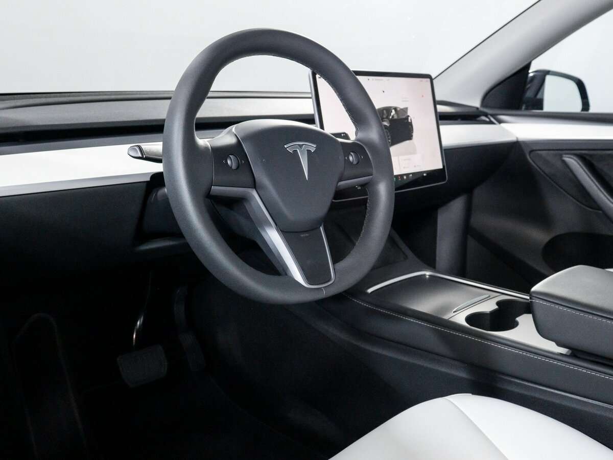 Tesla Model Y Long Range, 2022 Фото №13