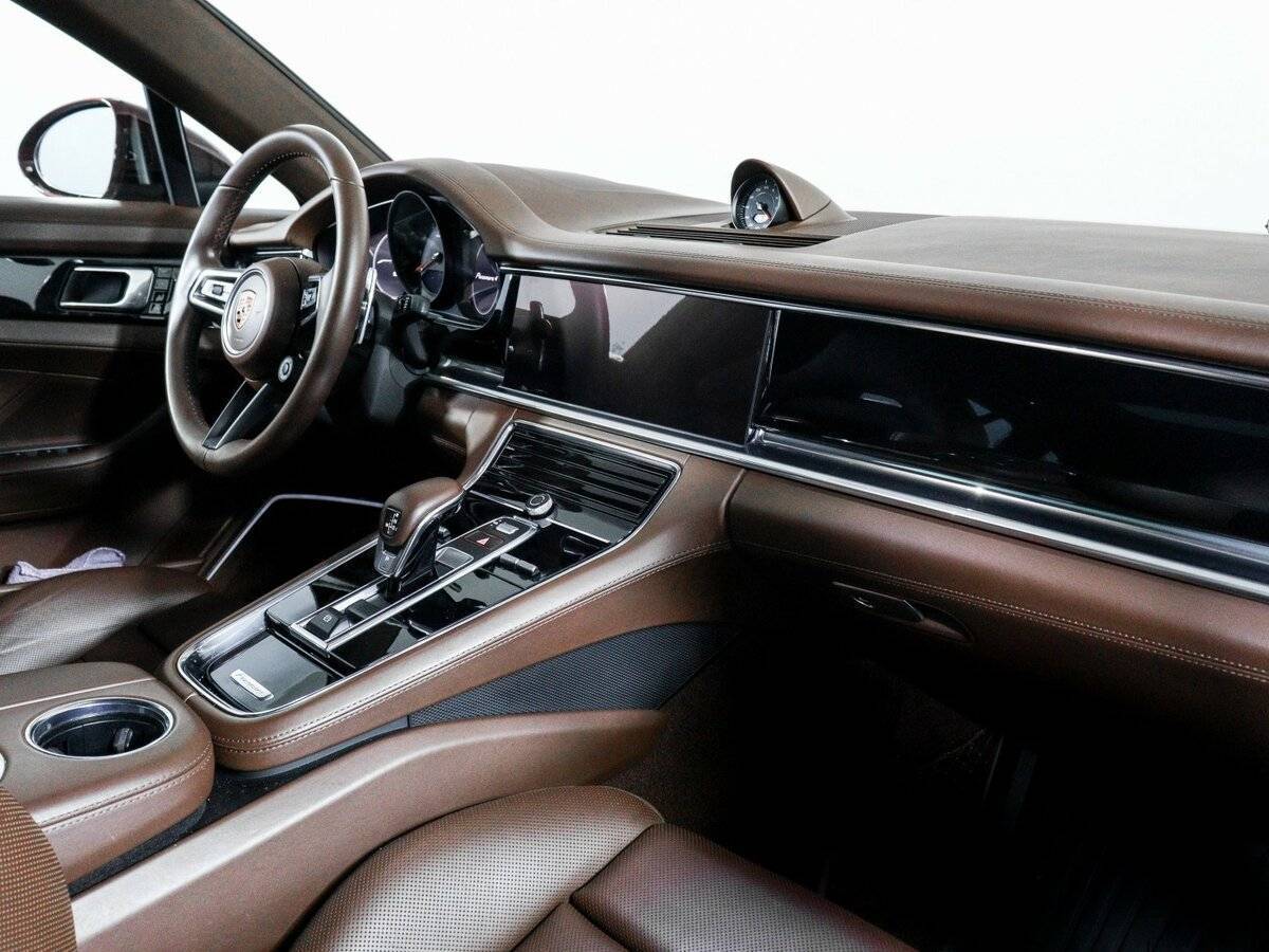 Porsche Panamera 4, 2021 Фото №6