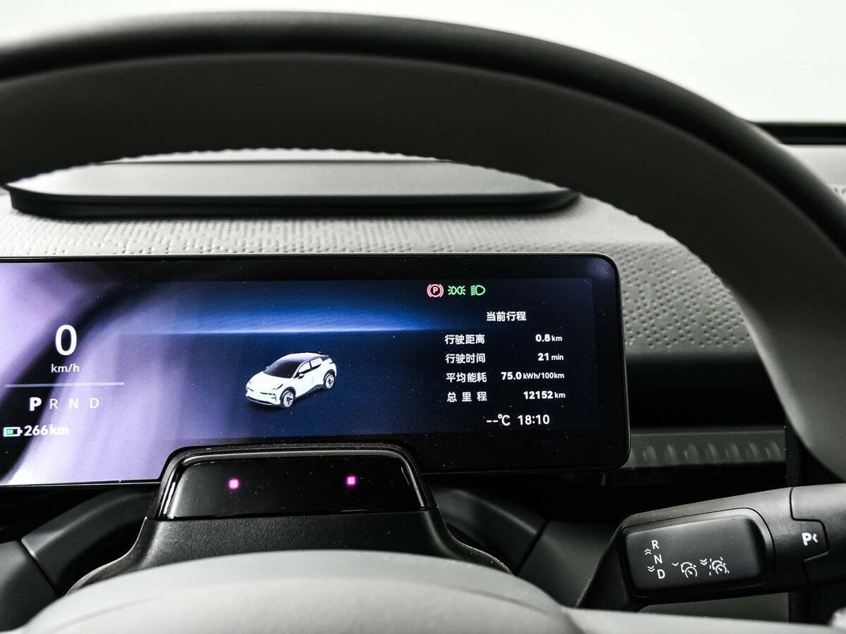 Zeekr X, 2023 Фото №10