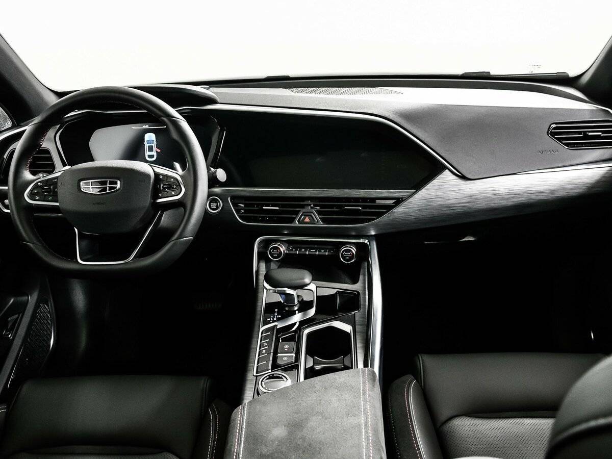 Geely Tugella, 2024 Фото №11