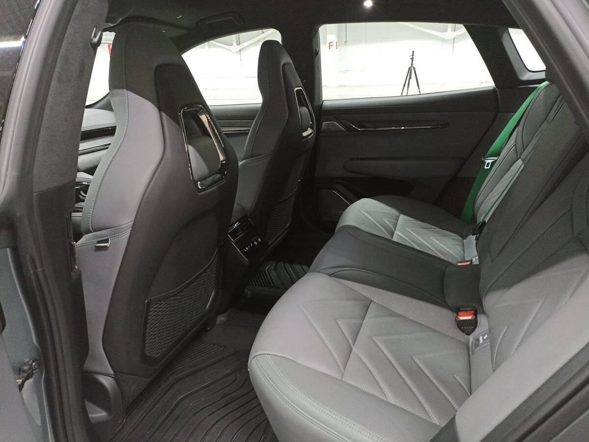 Zeekr 001 100 kWh, 2023 Фото №12