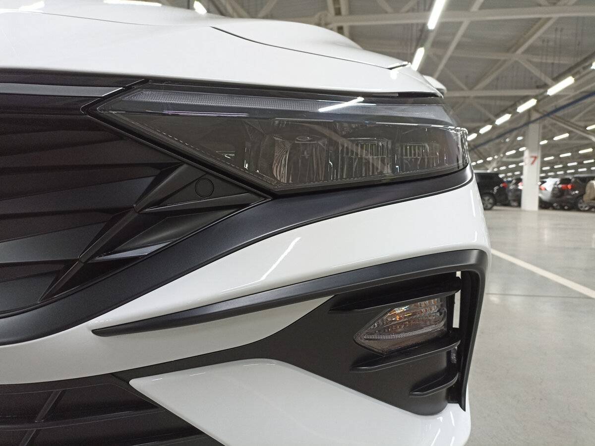 Hyundai Elantra, 2023 Фото №16