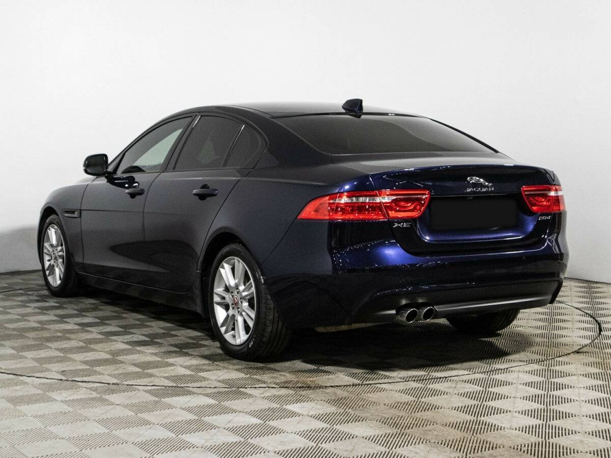 Jaguar XE, 2016 Фото №7