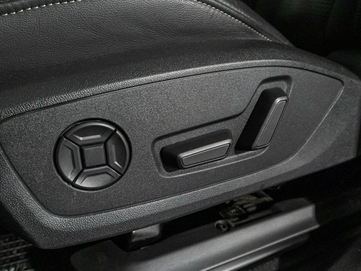 Audi Q3 Sportback 40 TFSI, 2020 Фото №16