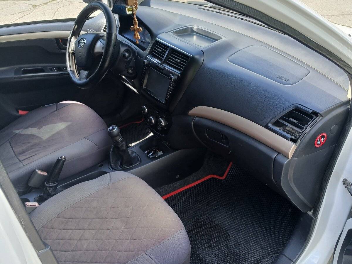 FAW V5, 2013 - 197 000 км. | Фото №6