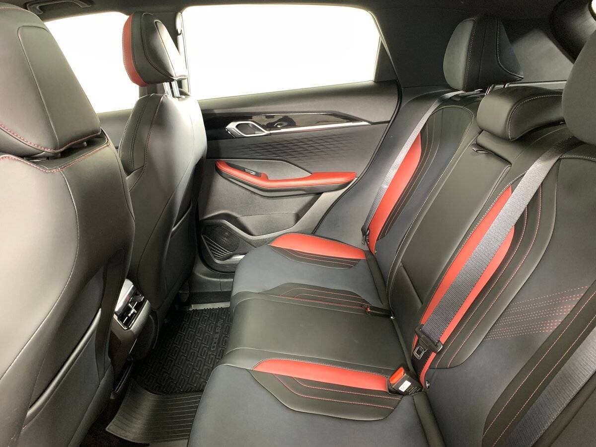 Geely Coolray, 2023 Фото №19