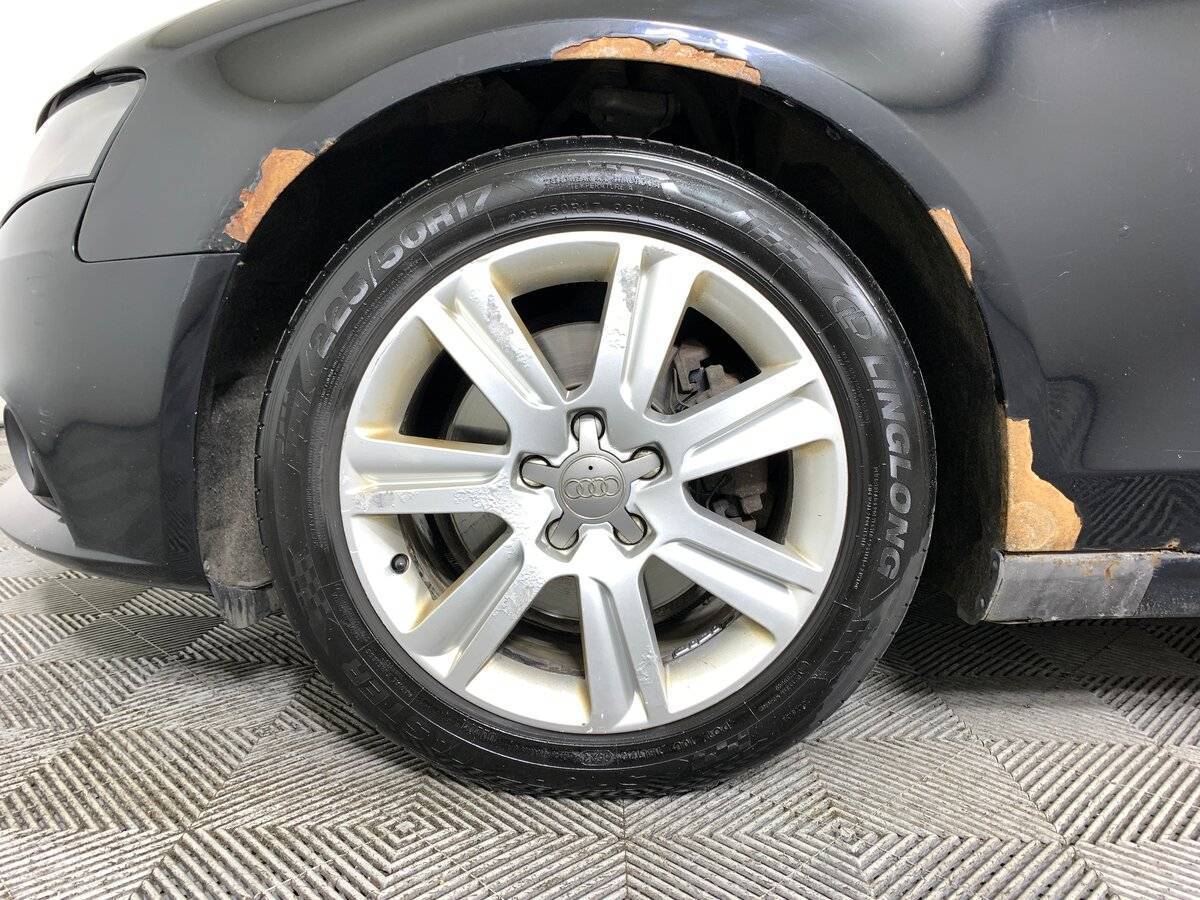 Audi A4, 2010 Фото №9