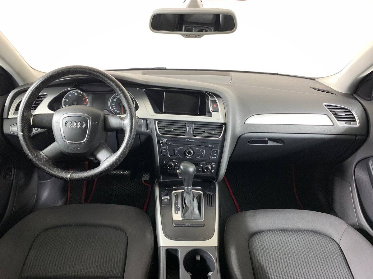 Audi A4, 2010 Фото №12