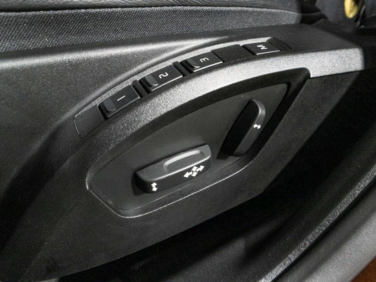 Volvo V40 Cross Country, 2019 Фото №19