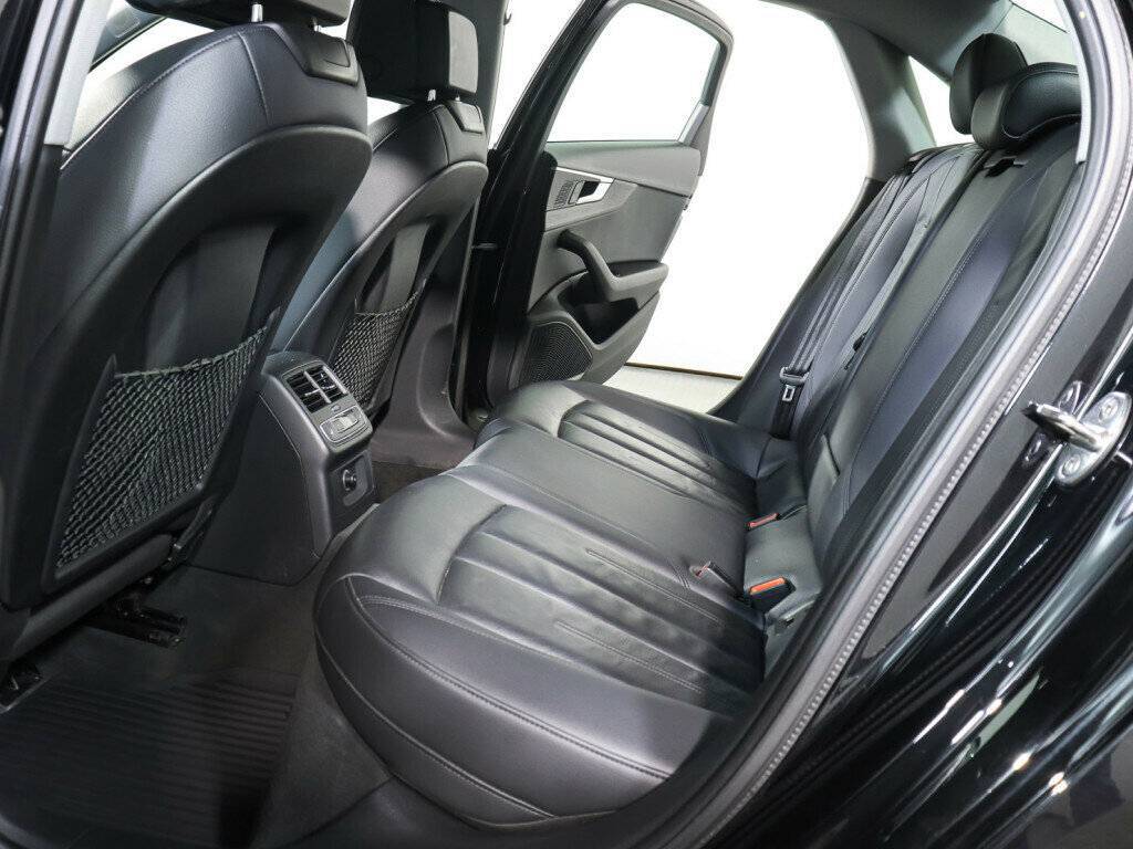 Audi A4, 2017 Фото №11