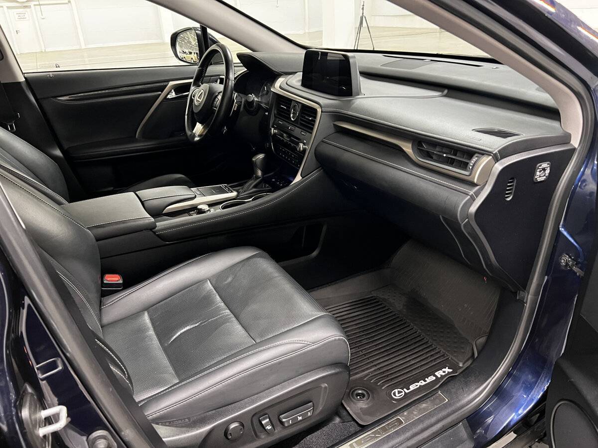 Lexus RX 300, 2020 Фото №11