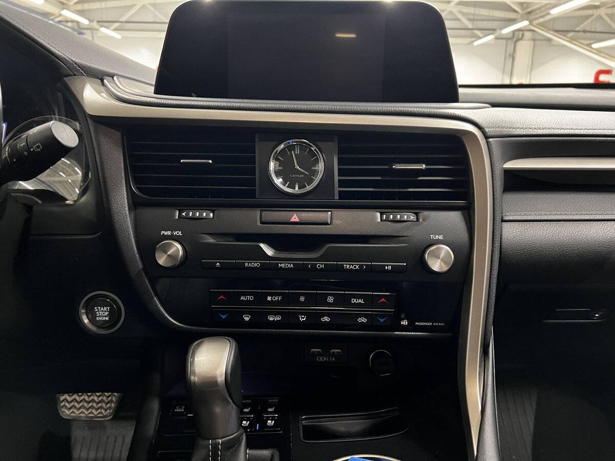 Lexus RX 300, 2020 Фото №15