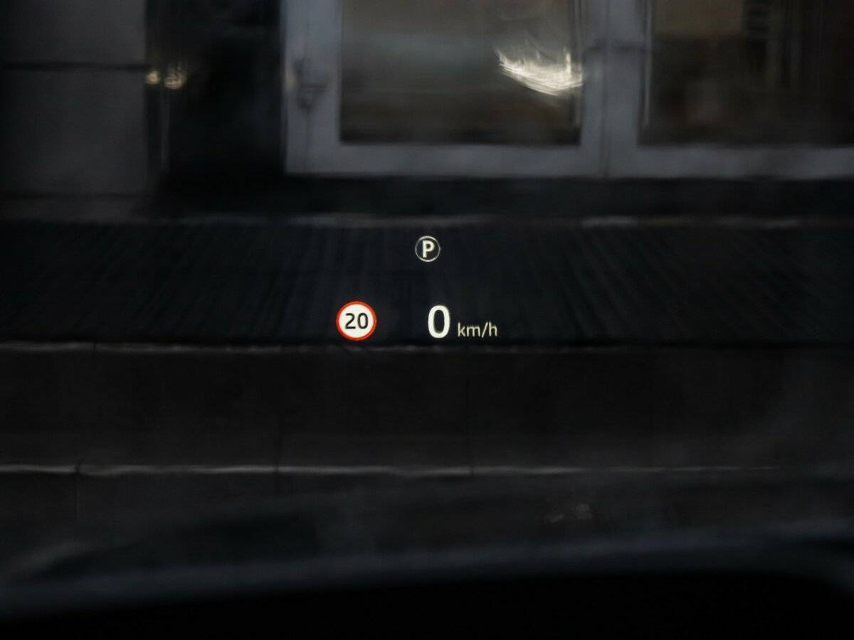 Land Rover Discovery Sport, 2020 Фото №15