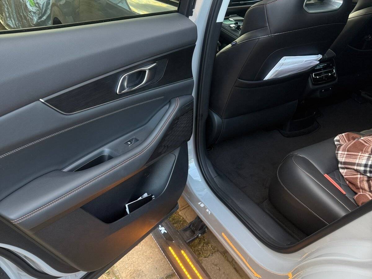 Changan UNI-K, 2023 Фото №12