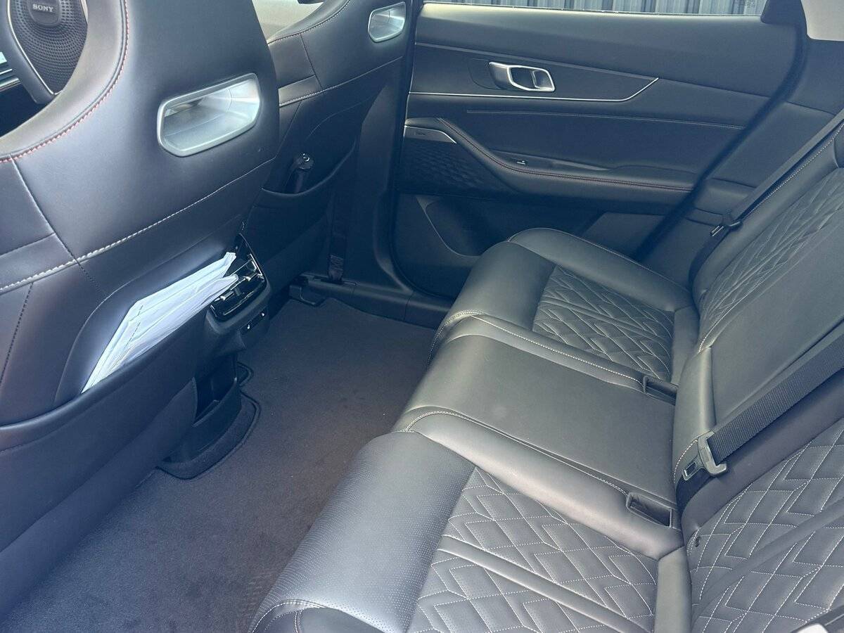 Changan UNI-K, 2023 Фото №17