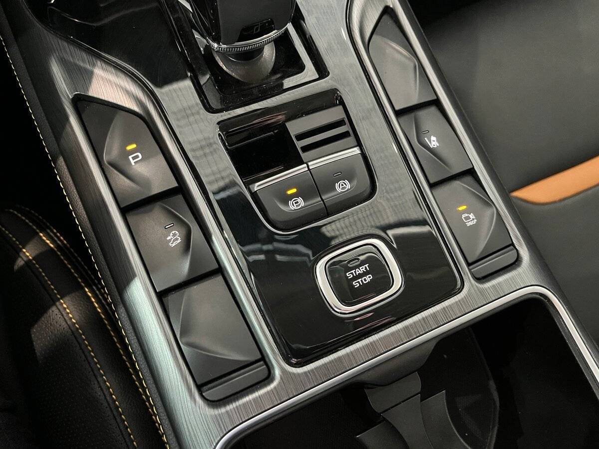 FAW Bestune T77, 2022 Фото №15