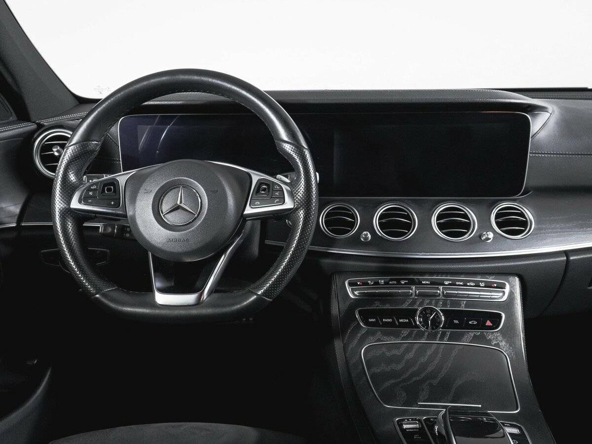 Mercedes-Benz E-Класс 200, 2018 Фото №12