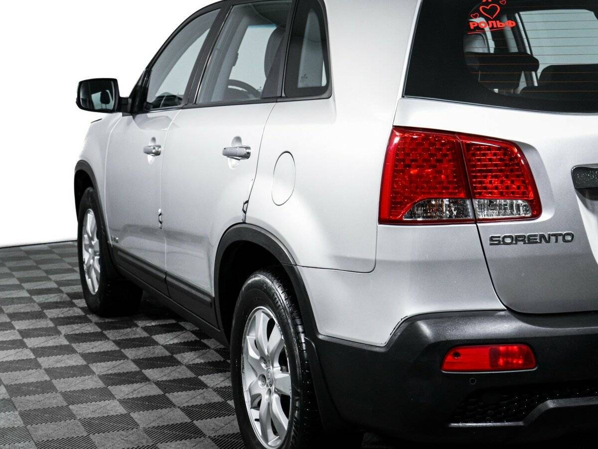 Kia Sorento, 2011 Фото №17