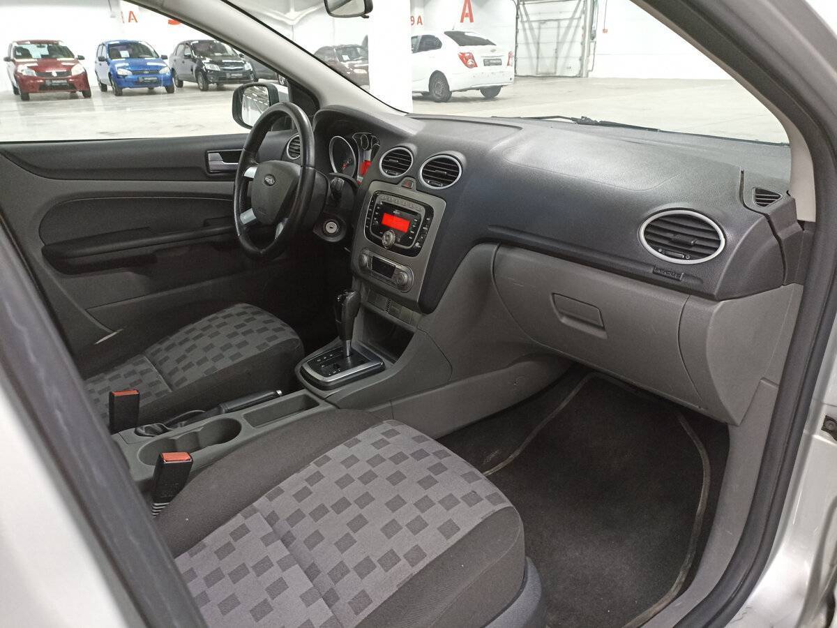 Ford Focus, 2009 Фото №11