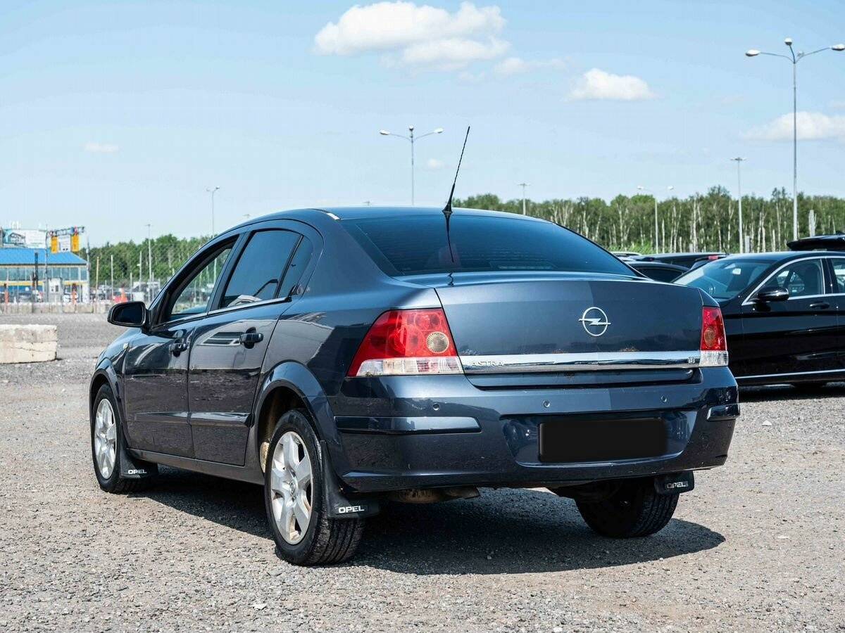 Opel Astra, 2008 - 213 931 км. | Фото №4