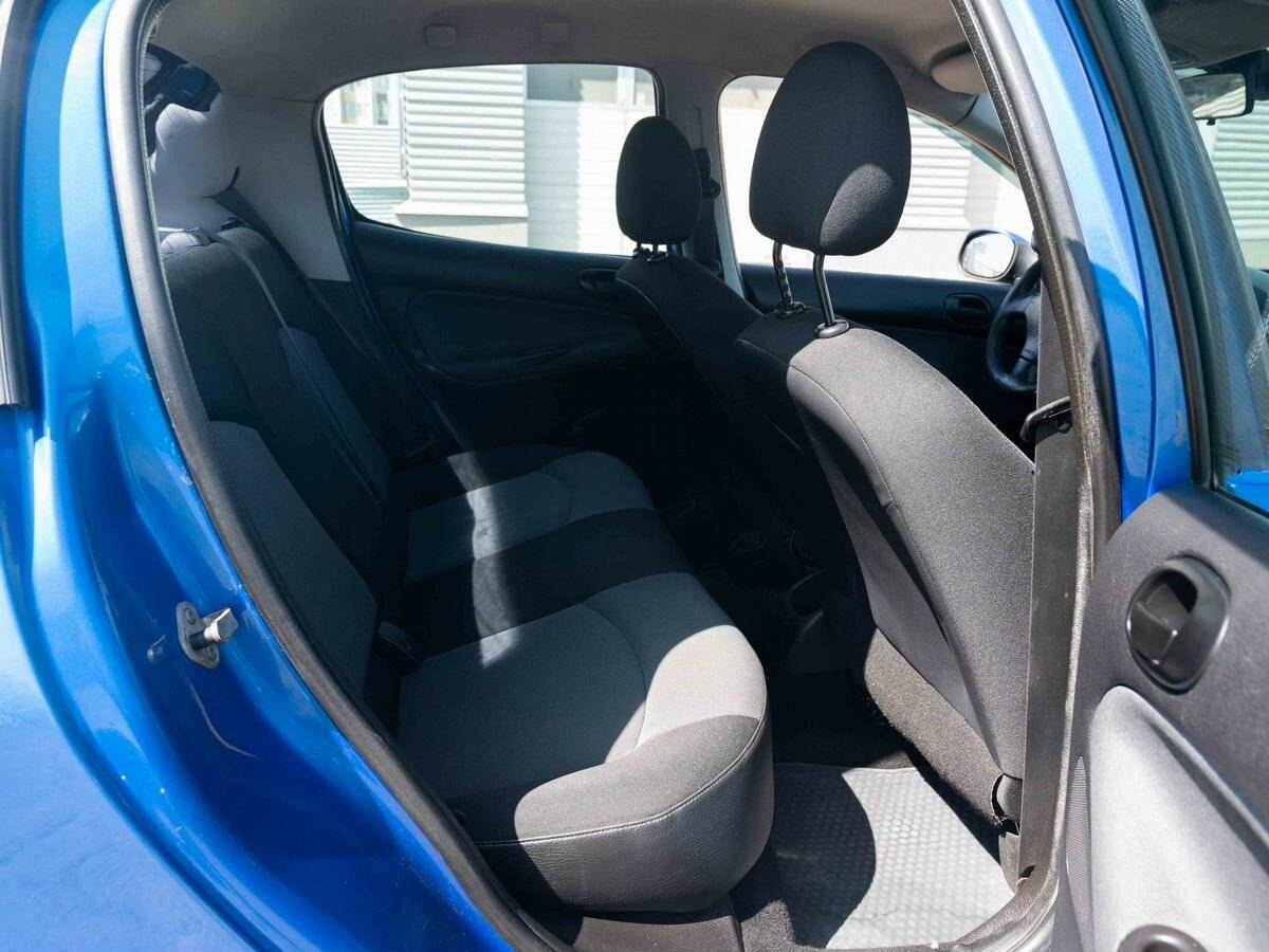 Peugeot 206, 2008 Фото №10