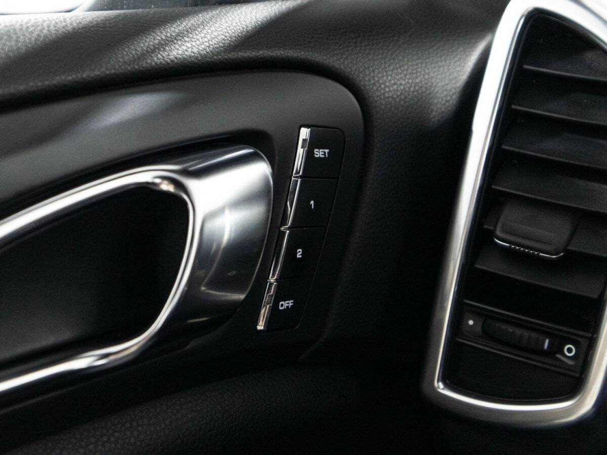 Porsche Cayenne, 2011 Фото №19