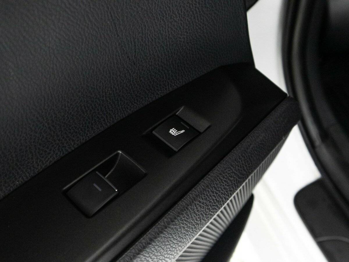 Toyota Camry, 2021 Фото №19