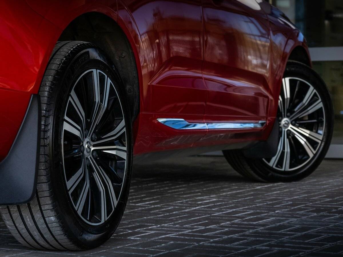 Volvo XC60, 2021 Фото №11