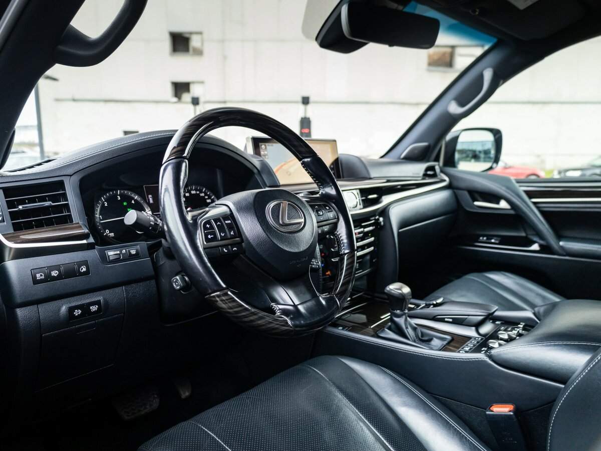 Lexus LX 450d, 2018 Фото №14