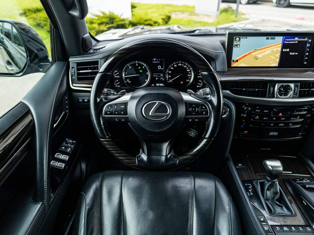 Lexus LX 450d, 2018 Фото №15