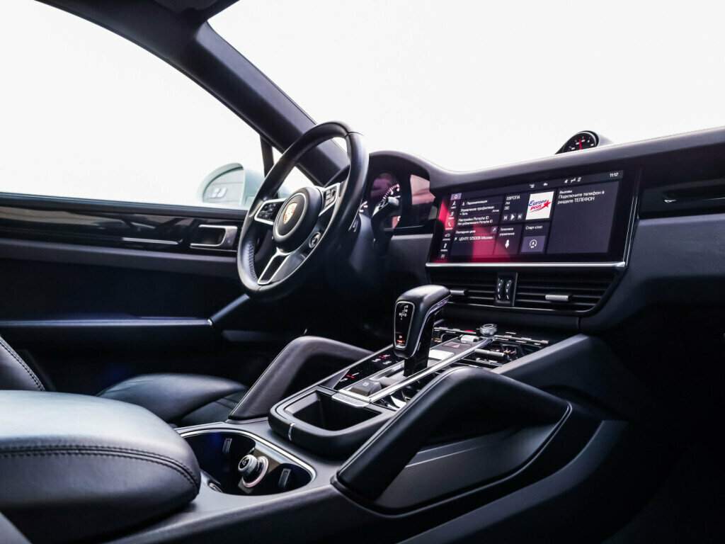 Porsche Cayenne Coupé, 2020 Фото №10