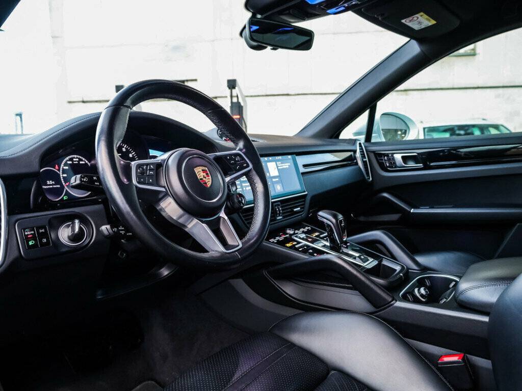 Porsche Cayenne Coupé, 2020 Фото №12