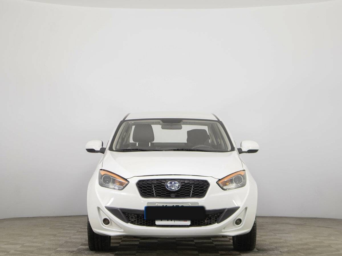 FAW Oley, 2014 - 52 000 км. | Фото №1